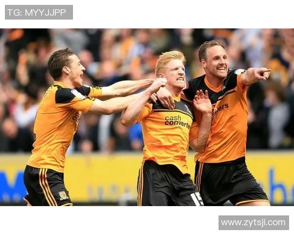 赫尔城与狼队激战正酣赛况分析与精彩瞬间回顾