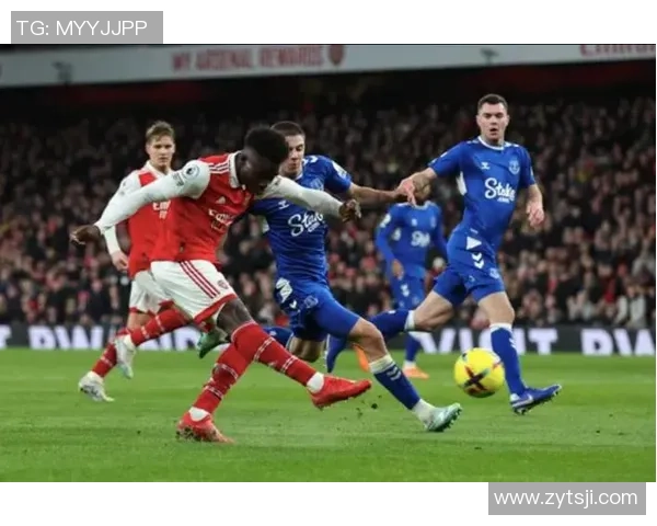 鲁森贝洛克与埃弗顿的精彩对决将如何影响英超争冠格局